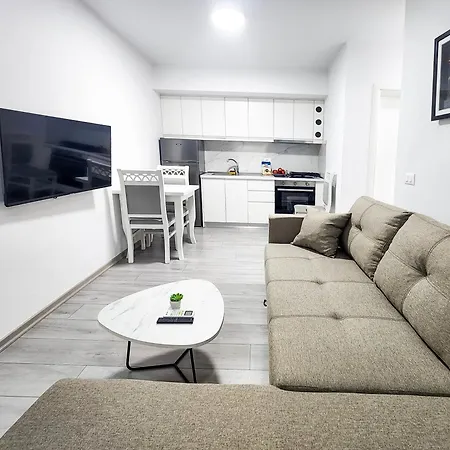 Blloku 公寓 地拉那