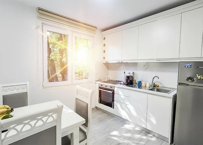 Blloku Apartman Tirana