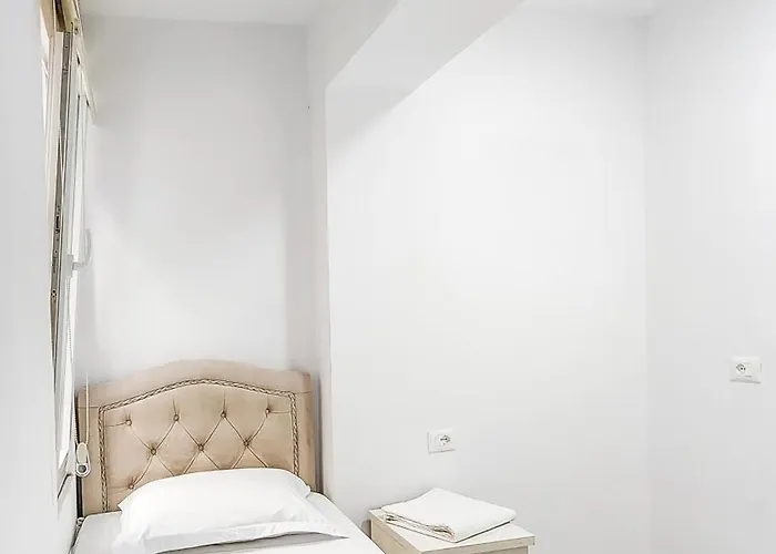 Blloku * Tirana